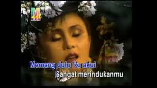 Download lagu Mega Mustika - Kau Asing di Mataku mp3