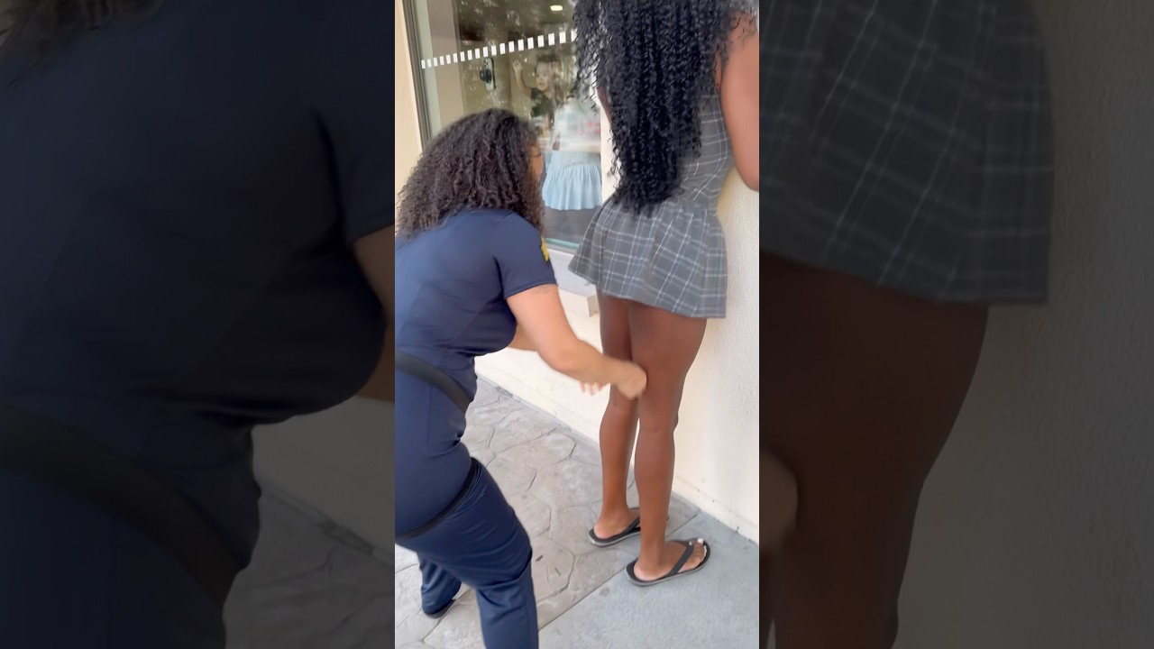 This wasn’t in the training manual 👮🏻🚨