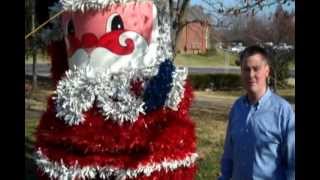 preview picture of video 'Light Up St. Matthews | StMatthewsHomePlace.com | Merry Christmas Louisville, KY'