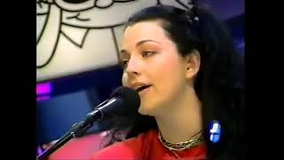 Evanescence’s Amy Lee - Cartoon Network Fridays (2004)