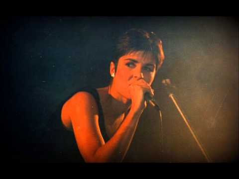 Video thumbnail for Estou Além
