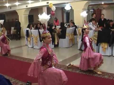 Кара жорға биі