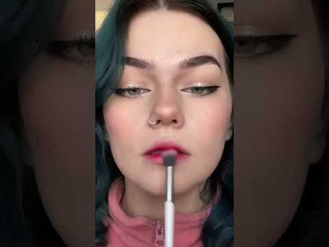 2023 make up trend predictions