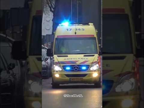 #Ambulance 17-145 met spoed onderweg in Rotterdam #einsatz #emergency #spoed