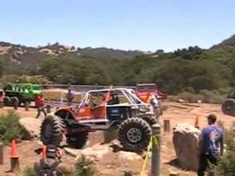 Toby Harrell Throttle hangs on the Frame Twister during TTC Top Truck Challange 2012