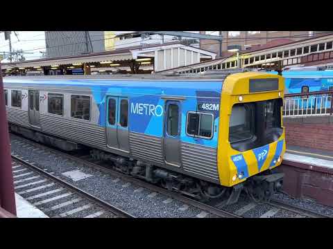 EDI Comeng partindo de South Yarra | Imagens de Melbourne PT