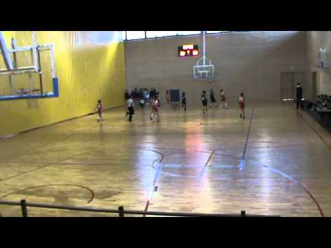 Entrada Jordi Gálvez assistència Ferran al partit CB i UM Mini Blanc - Cerdanyola A. Febrer 2011