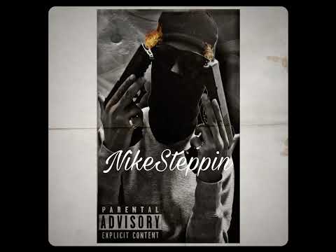 Gloski-NikeSteppin