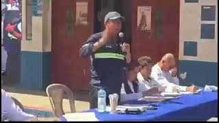 Alcalde de Moyuta Jutiapa amenaza en público a la PNC