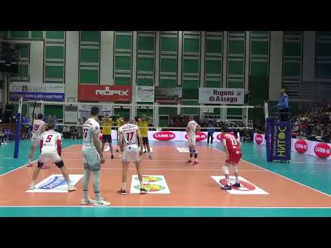 19-01-13 BGCUP FINAL HEBAR VOLLEY - NEFTOHIMIK 2010