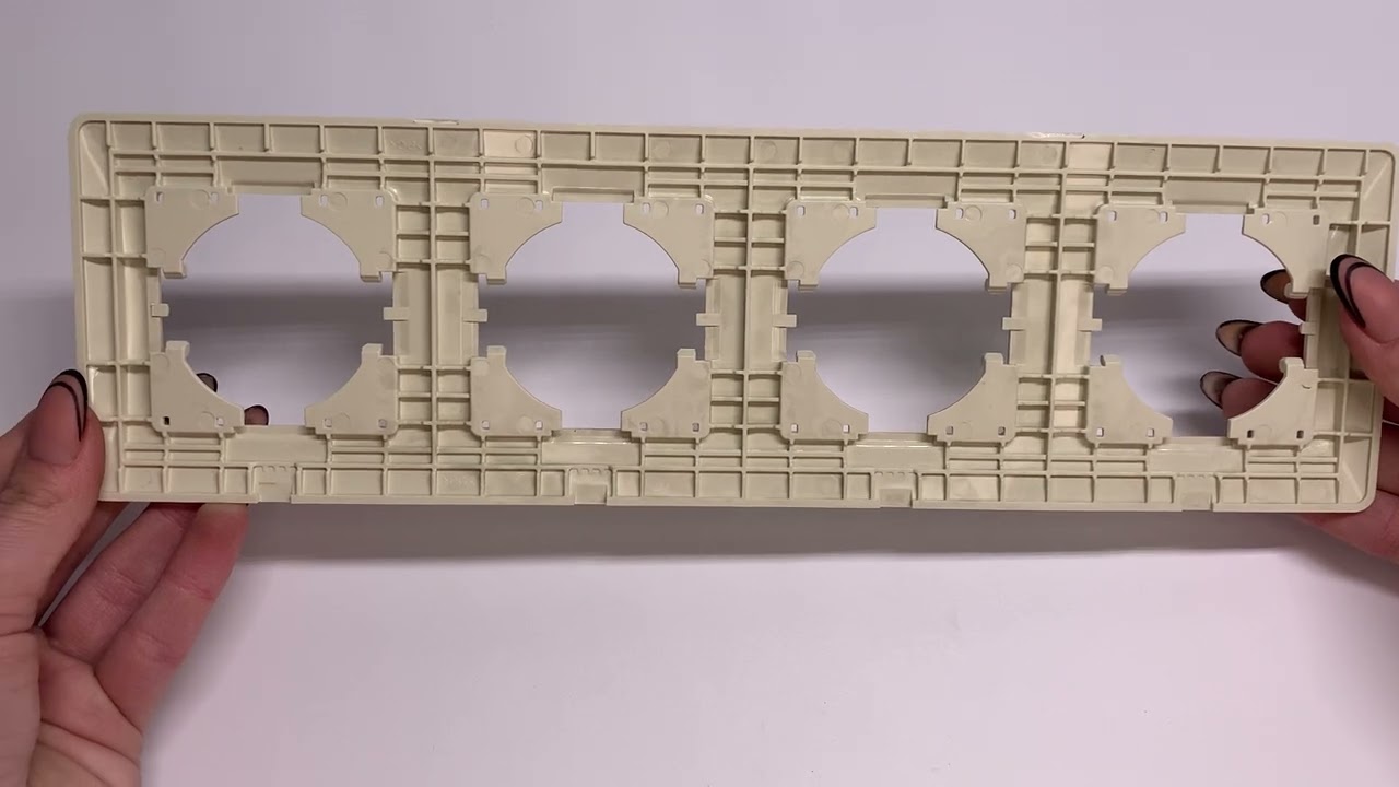 Рамка четверная горизонтальная VIDEX Binera крем (VF-BNFR4H-CR)