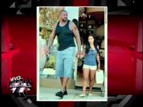 SuperXclusivo 8/15/11 - La novia de Shaq le llega a la cintura