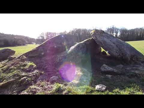 Dolmen du Grand Malibard ou de la Bachellerie, Saint-Maurice-la-Souterraine (23)