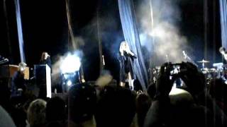 Lykke Li - Please stay - Burt Bacharach cover - Central Park NY Aug 1, 2011 8/1