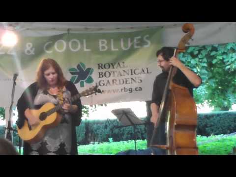 Thumbnail for Suzie Vinnick and Friends - Oreo Cookie Blues by Victor Bateman