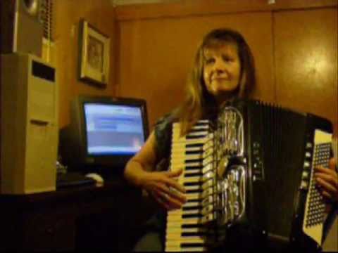 Les Bicyclettes de Belsize cover - Engelbert Humperdinck - instrumental video thumbnail