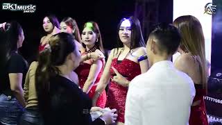 Download lagu AJENG GEOL // MUTIARA // BKJ MUSIK SANTUY LIVE IN TALUN mp3