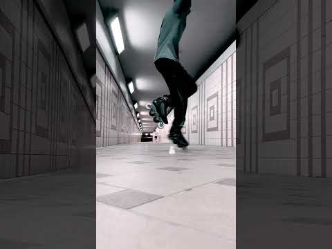 😎🌪️Spin #inlineskating #rollerskating  #freestyleslalom #trick #slalomskating #fun