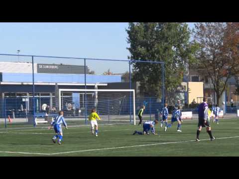 SC Woezik D1 - Blauw Wit D1 (5-0)
