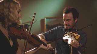 Joel Savoy & Kelli Jones | Attakapas Trail/Reel des nez Piques