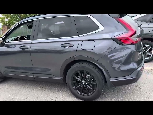 2023 Honda CR-V Sport 18 inch alloy wheels | one touch sunro... in Cars & Trucks in London