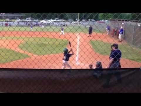 8 Year Old Noah Holton Dodson's 1st Homerun