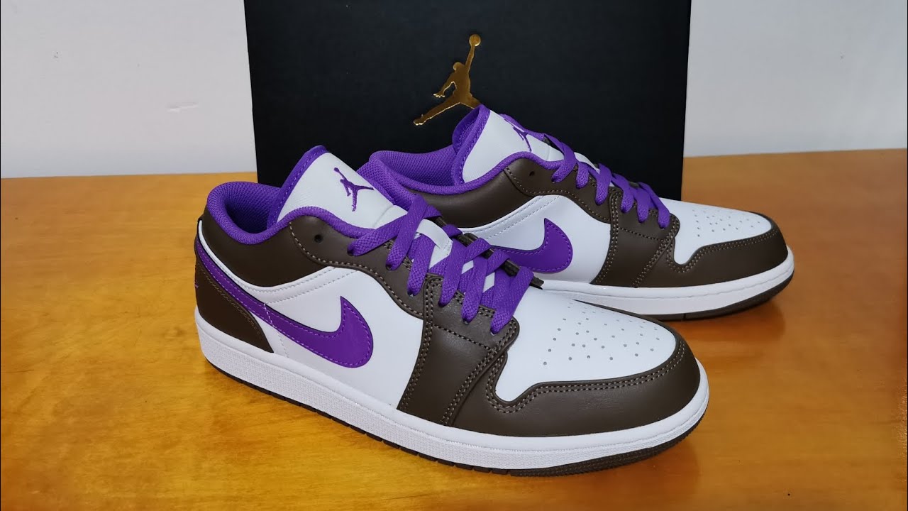 Air Jordan 1 low purple mocha (on feet)