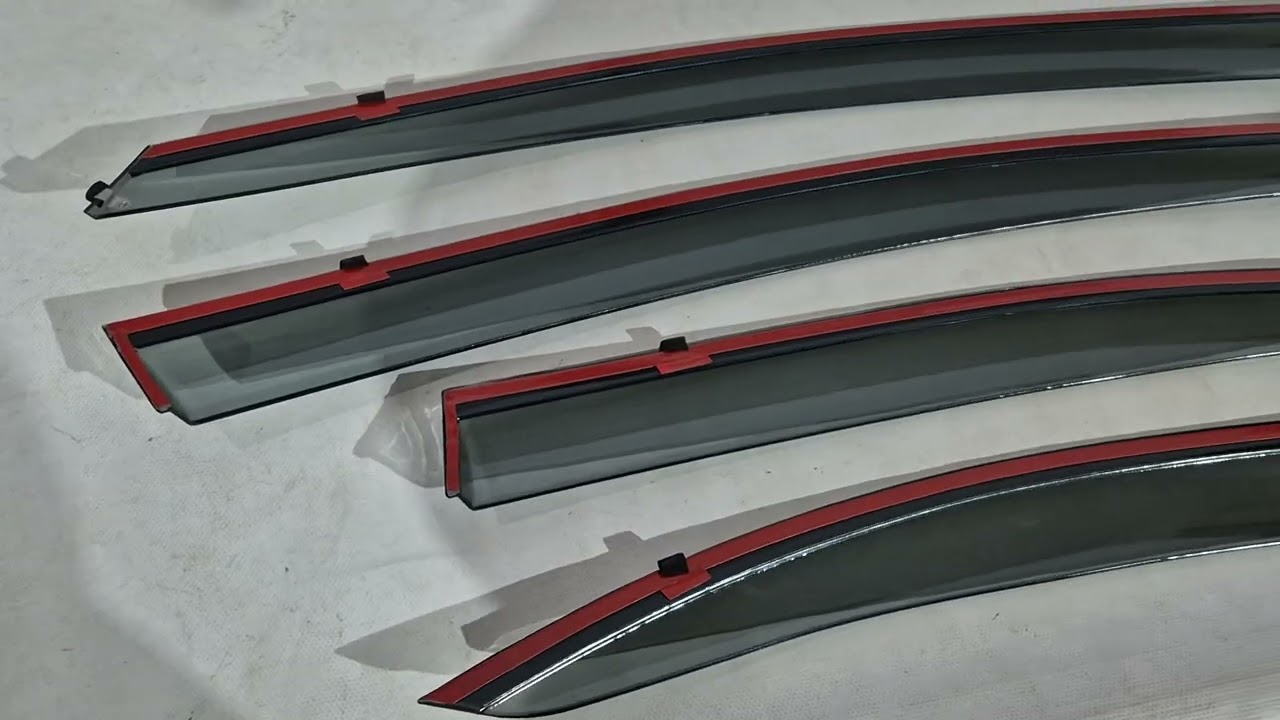 Ветровики с хромированным молдингом Niken Luxury (4 шт) Video 1