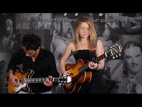 Crystal Bowersox Performs "A Broken Wing" From Her Album ALIVE