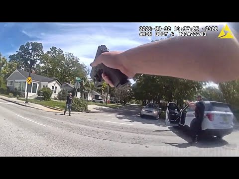 Jacksonville Police Officer Shoots Man Wielding Knife in Street