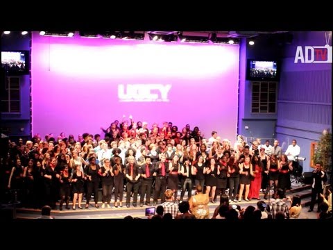 *Exclusive*Jahmene Douglas Amazing Vocals With UGCY 2013