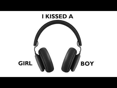 I Kissed A Goy ('I Kissed A Girl' and 'I Kissed A Boy' Mashup ...