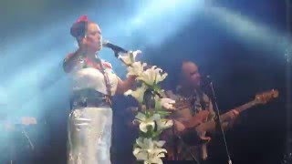 LILA DOWNS - LA PATRIA MADRINA CUMBRE TAJIN 2016