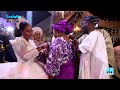 MOBIMPE & LATEEF ADEDIMEJI DANCE WITH THEIR PARENTS AT THEIR WEDDING IN LAGOS