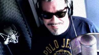 Little Saint Nick - a Beach Boys tribute cover - MERRY CHRISTMAS!!