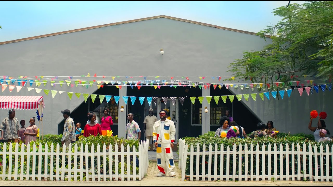 YouTube video thumbnail - Click to play