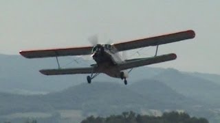 preview picture of video 'Antonov An-2 - MAS 2013'