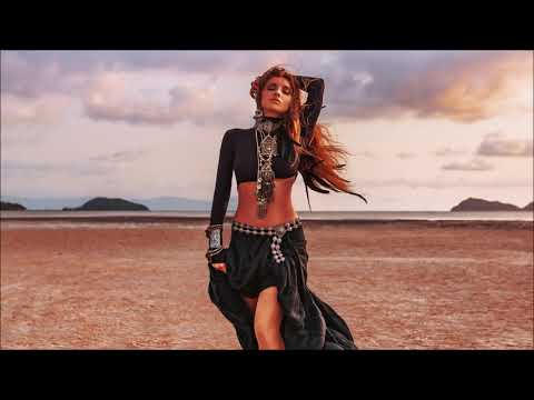 Majnoon & Aliye Mutlu feat. Erdi Arslan - Demedim Mi? (Cafe De Anatolia)