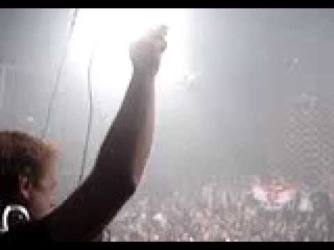 Armin van Buuren drops Cosmic Gate - Body Of Conflict @ haoman 17 Tel Aviv (17 7 08)