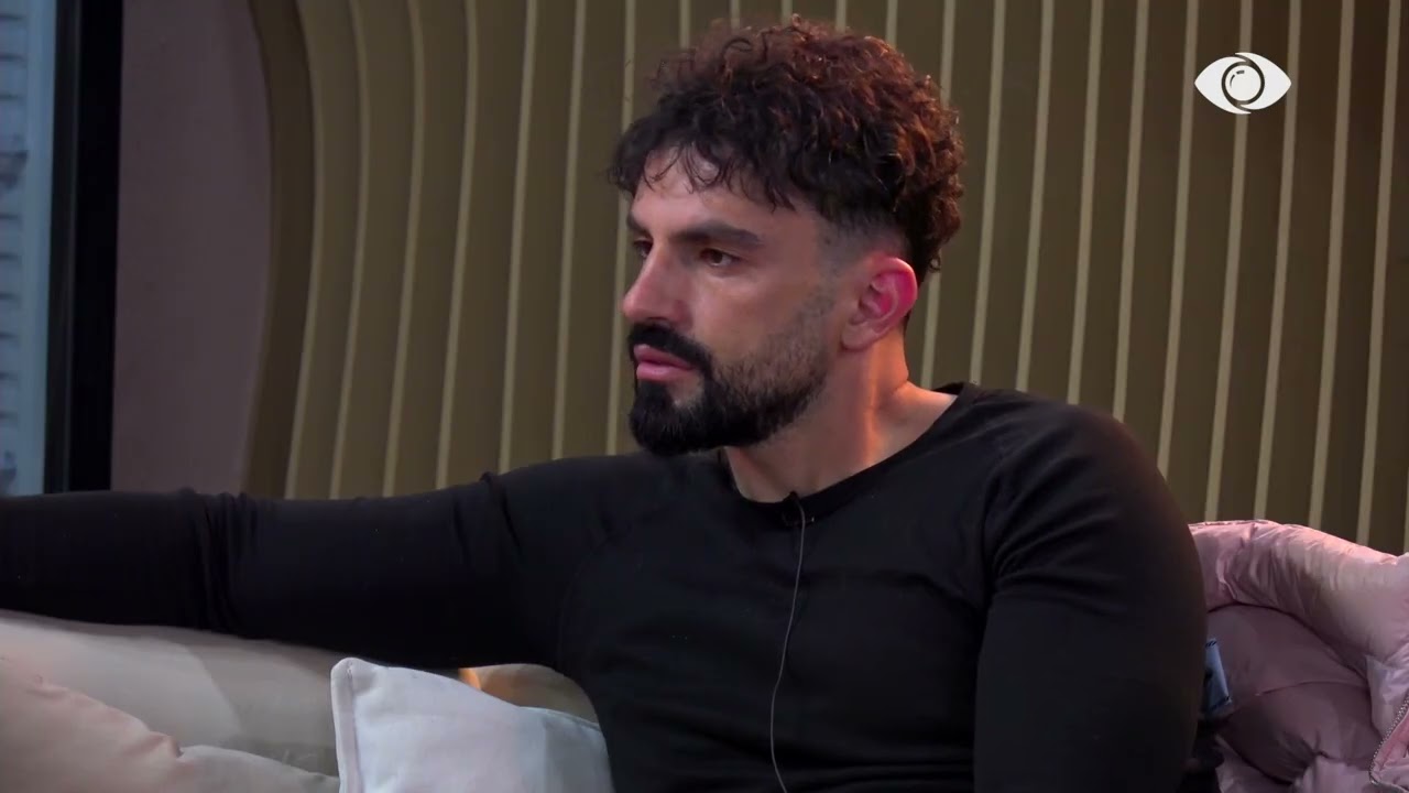 Shko kërkoi vajzave falje që ja prishe lojën/ Aldo diskuton me Vserlon