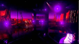 Lakoda Rayne Perform on the First Live Show -- THE X FACTOR USA 2011