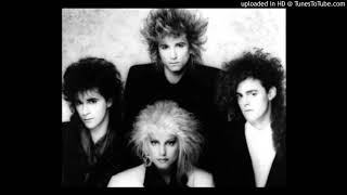 Missing Persons - Walking In L.A.