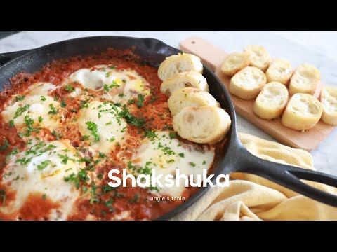 Shakshuka // HOW TO Breakfast // Eggs in Hell