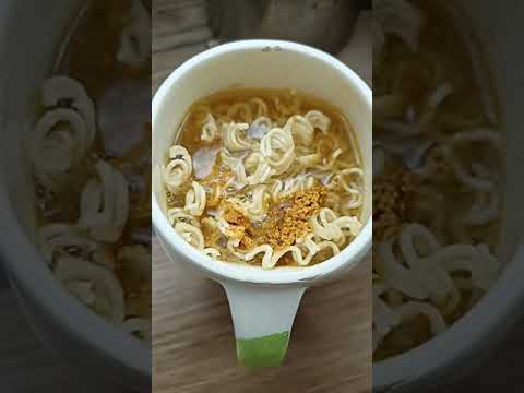 😋❤yummy microwave maggi in 2 mins, ACTUALLY!! 😅 #shorts #maggi #microwave maggi