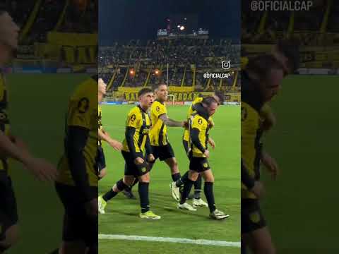 "La copa Libertadores es mi obsesión" Barra: Barra Amsterdam • Club: Peñarol • País: Uruguay