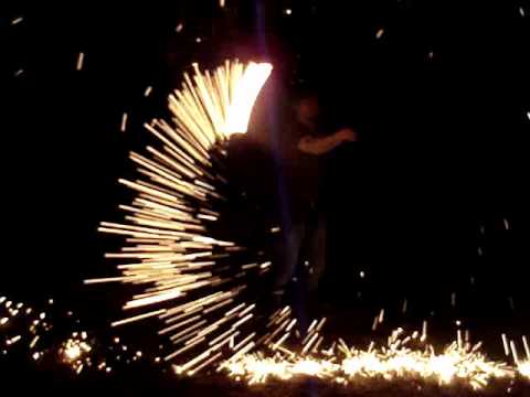 Spark spinning- A TrUsTy-JuStY CliP.wmv