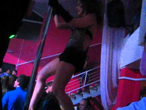 dj Slim di Grand in MAGNUS club (part 3).AVI