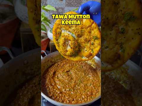 If you are going to cook keema then you can try this very unique recipe of Tawa Bhuna Keema