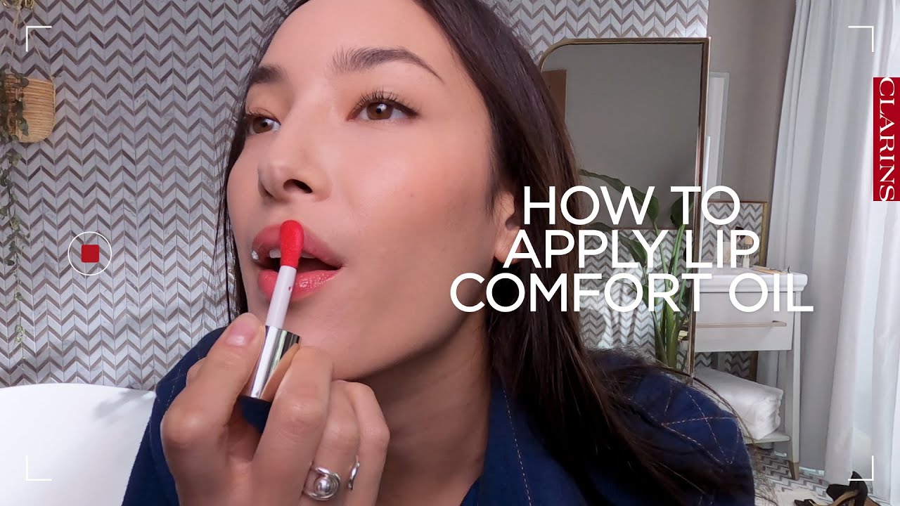 Lip Comfort Oil Best Plumping Hydrating & Conditioning Lip Oil | CLARINS®