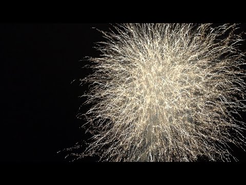 25 SHOT 3" PEANUT BROCADE CROWN W/5 SHOT FINALE